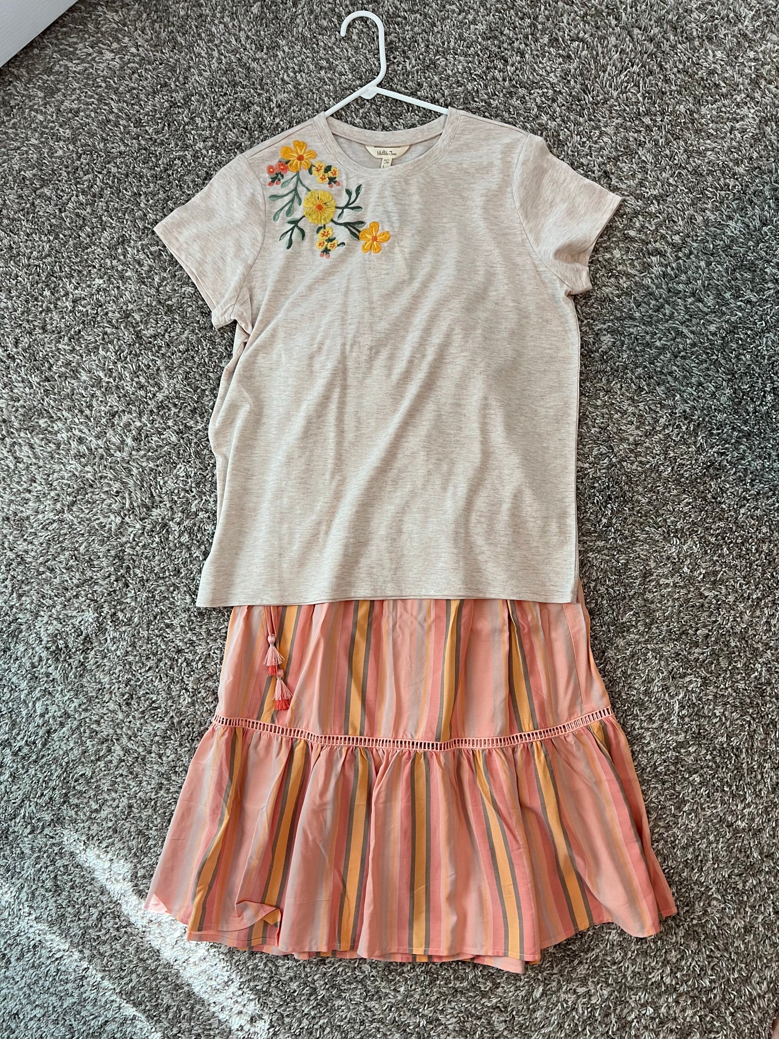 Matilda Jane Women's Embroidered Top & Maxi Skirt Outfit Size L